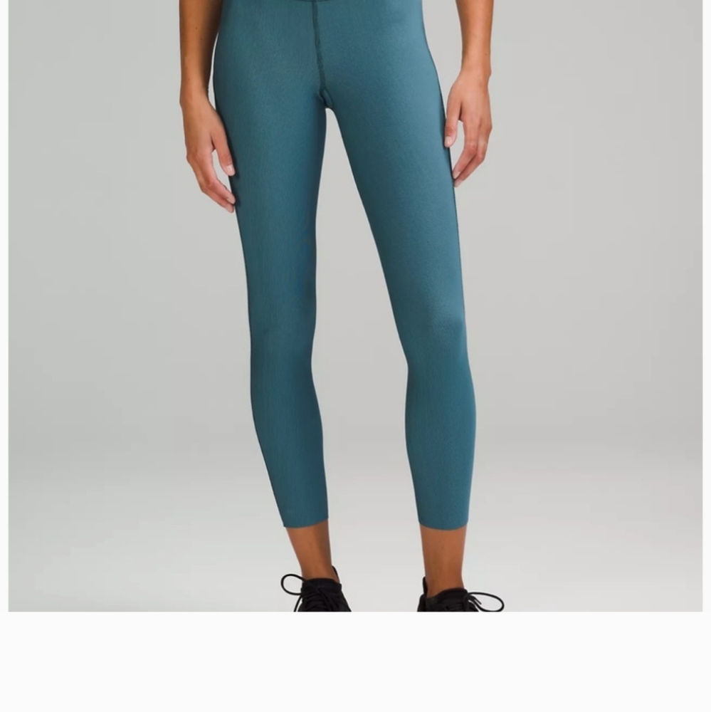 Lululemon Base Pace High-Rise Crop 23 *Two-Tone Ribbed